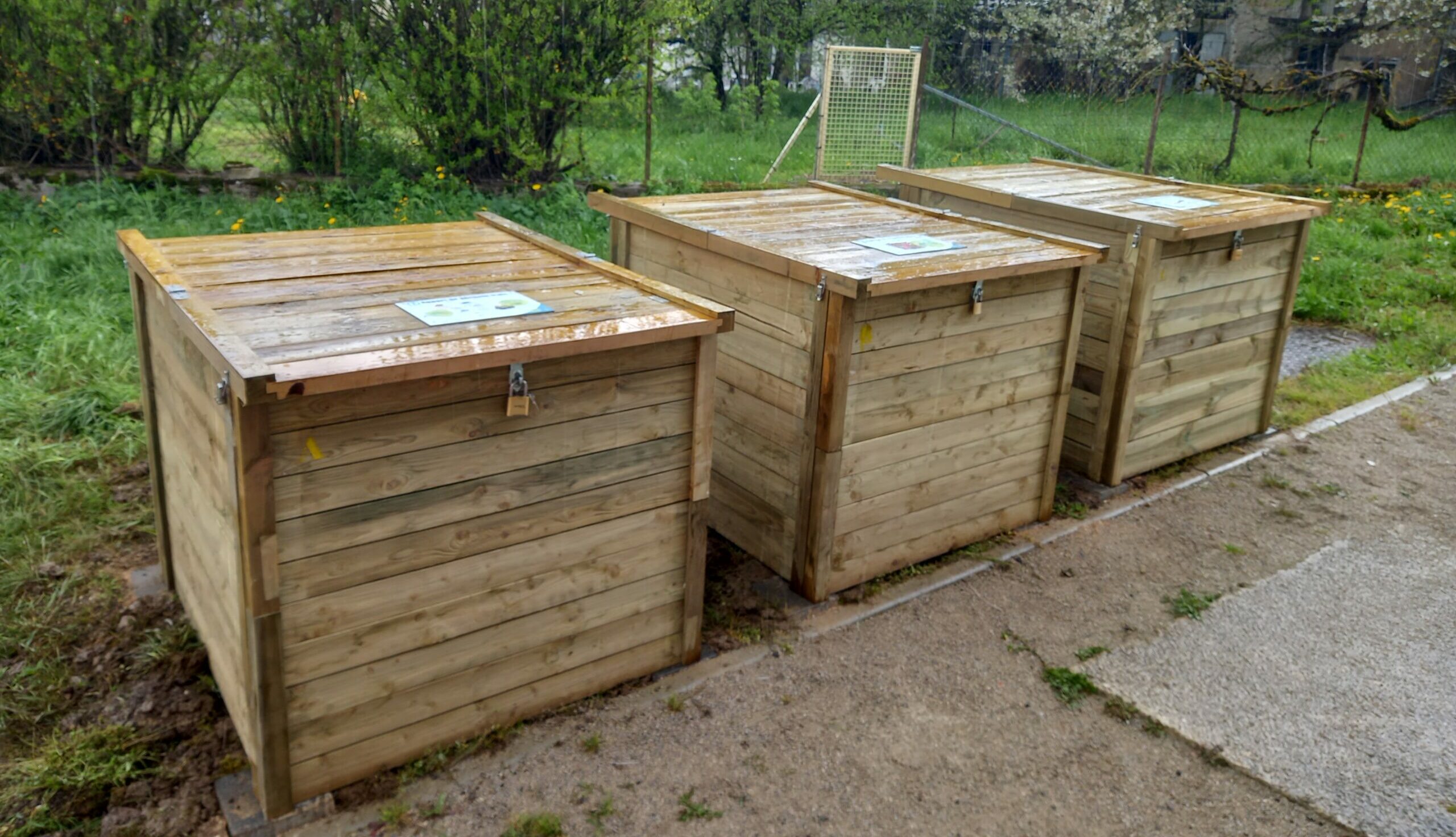 Un site de compostage collectif à Montrond-le-château