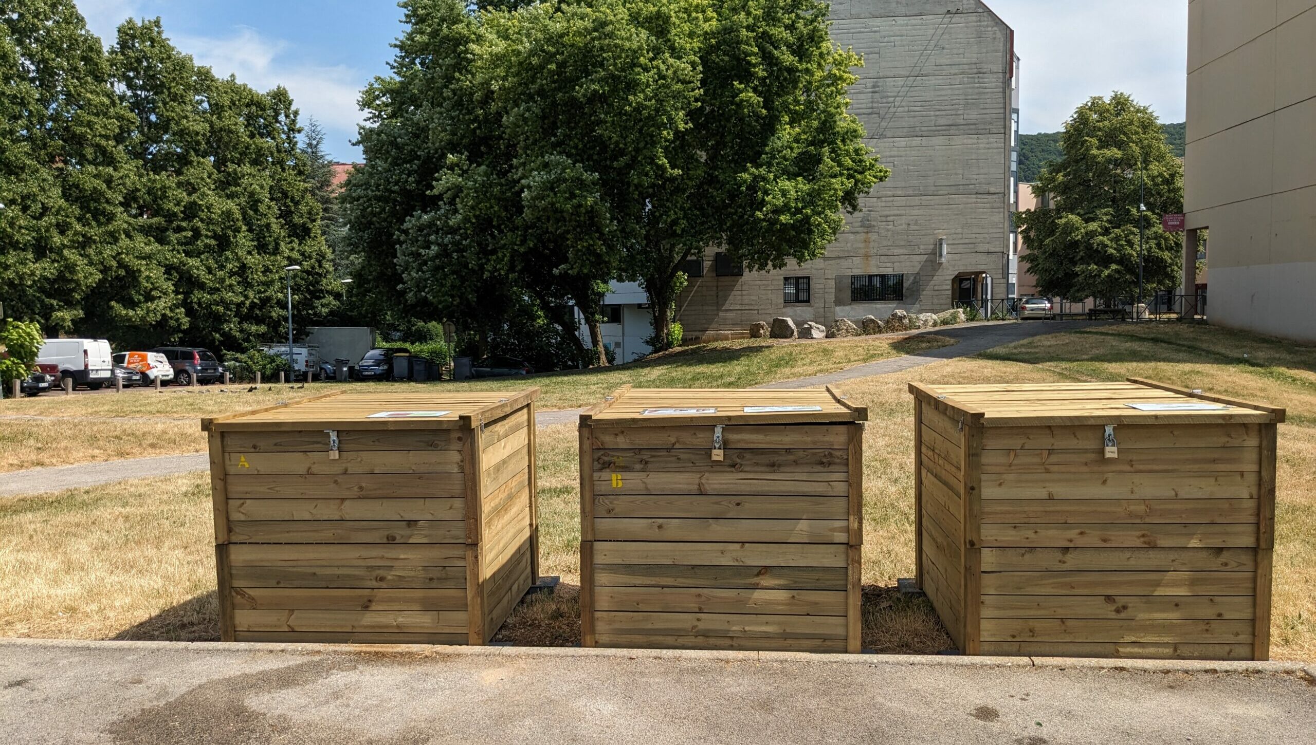 Ouverture d'un site de compostage square Van Gogh à Besançon